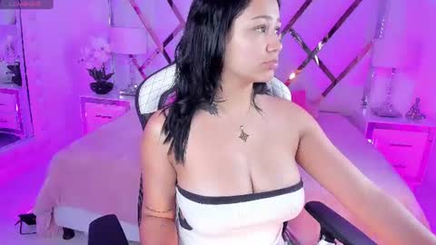 KATY  online show from June 16, 7:16 pm