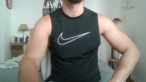 sexyyphilip online show from January 2, 6:45 pm