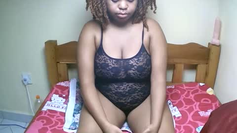 Snapshot of sexyyred_ chatting on March 20, 6:35 pm sexyyred_ online show from March 20, 6:35 pm