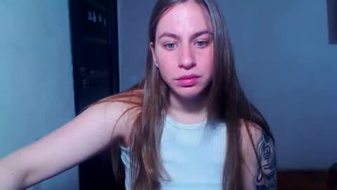 Snapshot of sexyyuliia777 chatting on May 8, 6:08 am Yuliia online show from May 8, 6:08 am