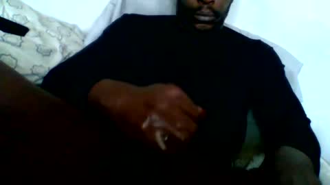 Snapshot of seymourjohnson_ chatting on January 2, 1:40 pm seymourjohnson_ online show from January 2, 1:40 pm