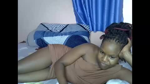 shaa_loon online show from May 12, 8:55 am