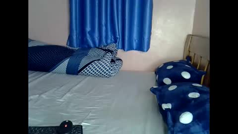 shaa_loon online show from May 24, 5:45 am