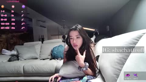 Snapshot of shachatte chatting on December 15, 11:36 am Shachatte online show from December 15, 11:36 am