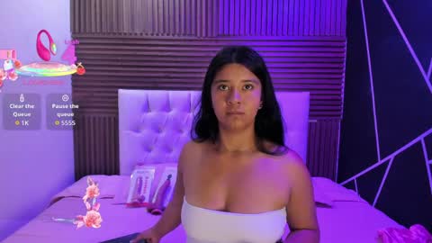Snapshot of shaden_1 chatting on May 11, 10:07 pm Liz online show from May 11, 10:07 pm
