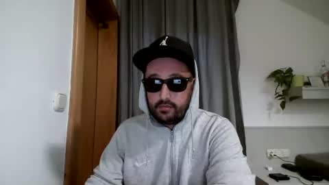 shadez4ever online show from June 16, 7:16 pm