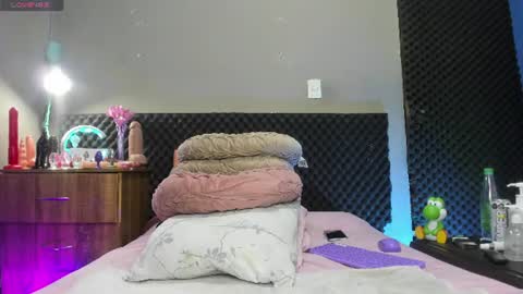 shadia online show from June 14, 2:46 am