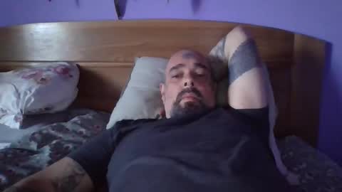 Snapshot of shadinray chatting on November 1, 2:08 pm shadinray online show from November 1, 2:08 pm