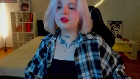 Lana online show from November 22, 1:37 am