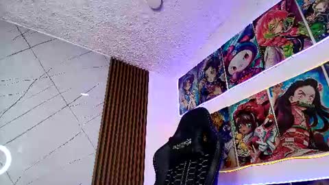 Snapshot of shadowlune chatting on July 26, 7:21 pm shadowlune online show from July 26, 7:21 pm