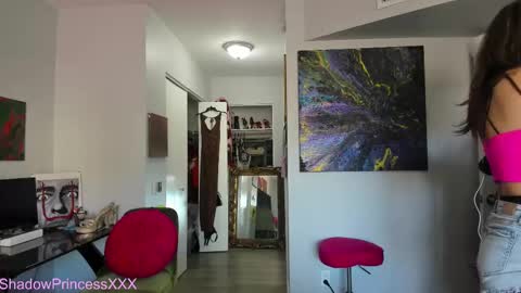 Snapshot of shadowprincessxxx chatting on February 15, 10:52 pm shadowprincessxxx online show from February 15, 10:52 pm