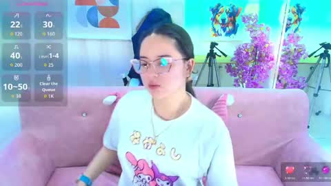Snapshot of shady_bug chatting on May 17, 12:23 pm Shady online show from May 17, 12:23 pm