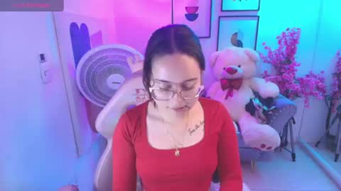 Snapshot of shady_bug chatting on July 1, 7:46 pm Shady online show from July 1, 7:46 pm