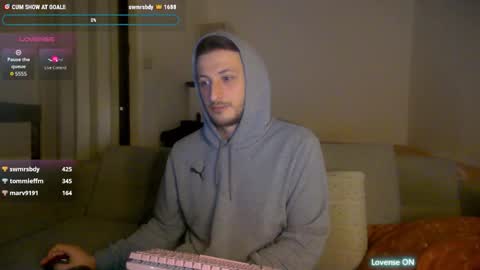 Snapshot of shadysinnerman chatting on December 3, 4:53 am Sinnermann online show from December 3, 4:53 am