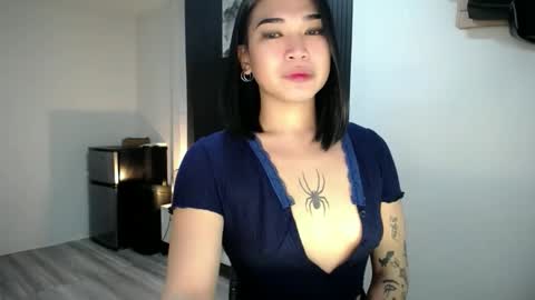 Beautiful Angel online show from April 26, 7:55 pm