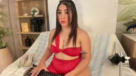Snapshot of shaidy_scott chatting on June 17, 3:20 am shaidy_scott online show from June 17, 3:20 am