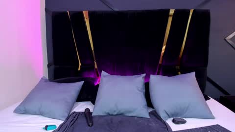 Snapshot of shaina_vasquez chatting on January 31, 3:41 am Shaina Vasquez online show from January 31, 3:41 am