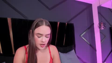 Snapshot of shaina_vasquez chatting on September 15, 1:16 am Shaina Vasquez online show from September 15, 1:16 am