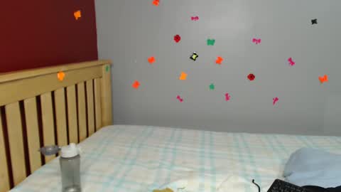 Snapshot of shaky396294 chatting on January 22, 5:06 pm shaky xxx online show from January 22, 5:06 pm