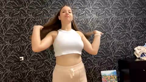 Iris online show from September 27, 8:14 pm