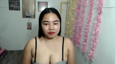 Snapshot of shamcysupsup chatting on January 29, 6:43 am Shamcy online show from January 29, 6:43 am