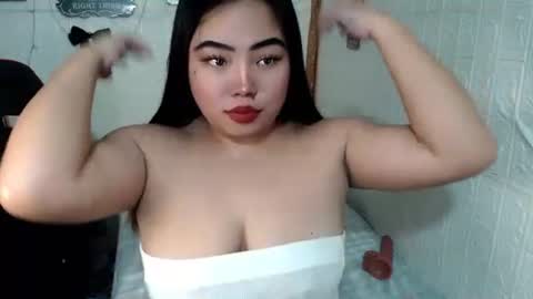 Snapshot of shamcysupsup chatting on September 10, 8:14 am Shamcy online show from September 10, 8:14 am
