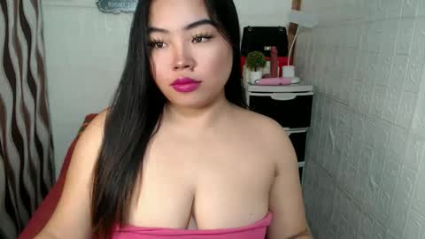 Snapshot of shamcysupsup chatting on September 17, 8:10 pm Shamcy online show from September 17, 8:10 pm