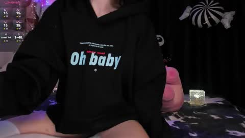 Snapshot of shameles_pussy chatting on October 19, 12:50 pm shameles_pussy online show from October 19, 12:50 pm