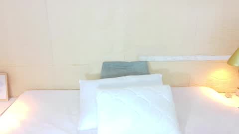 Catalina online show from October 20, 8:20 pm