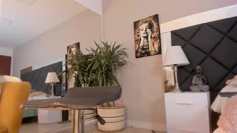 Shammy Ross online show from March 14, 3:23 am