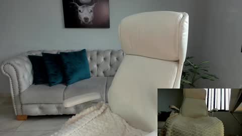 Snapshot of shanabellucy chatting on February 5, 2:59 pm onlyfans shanabellucy online show from February 5, 2:59 pm