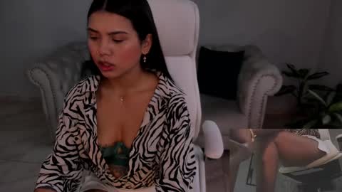 Snapshot of shanabellucy chatting on February 26, 7:16 pm onlyfans shanabellucy online show from February 26, 7:16 pm