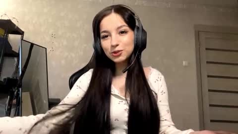 Viola online show from October 23, 10:47 am