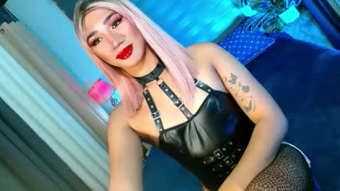 MISS SHANE online show from September 10, 5:24 pm