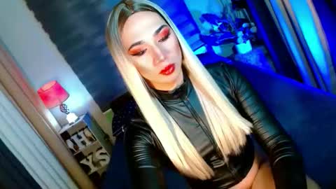 MISS SHANE online show from October 6, 6:38 pm