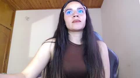 shanel_lozano online show from June 21, 7:38 pm