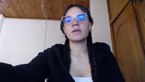 shanel_lozano online show from August 3, 7:28 pm