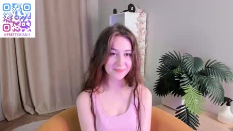 me name is Mia online show from March 13, 7:09 pm