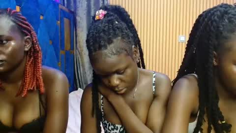 Shaniz online show from November 25, 3:34 pm