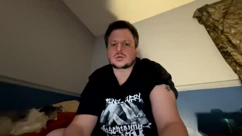 Snapshot of shankzilla chatting on September 17, 1:29 am shankzilla online show from September 17, 1:29 am