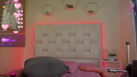 Shana online show from February 20, 1:30 pm