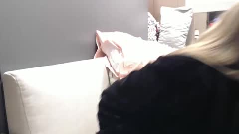 Shannon07 online show from December 27, 1:22 am