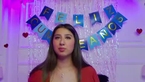 ShannonBannks online show from June 16, 7:38 pm