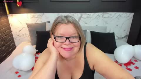 Shannon online show from February 18, 9:10 am