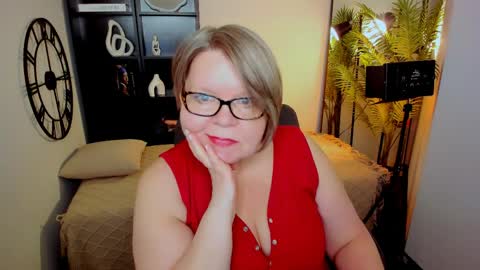 Shannon online show from May 14, 1:51 pm