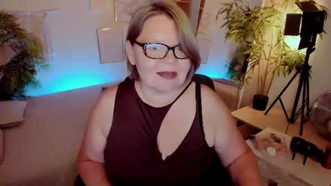 Shannon online show from July 24, 1:20 pm