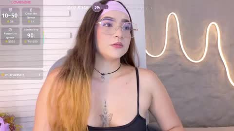 Snapshot of shanntal__ chatting on May 26, 8:16 pm Shanntal online show from May 26, 8:16 pm