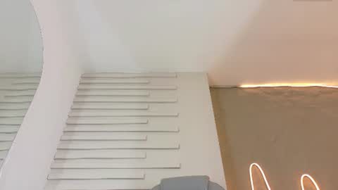 Snapshot of shanntal__ chatting on June 9, 7:25 pm Shanntal online show from June 9, 7:25 pm