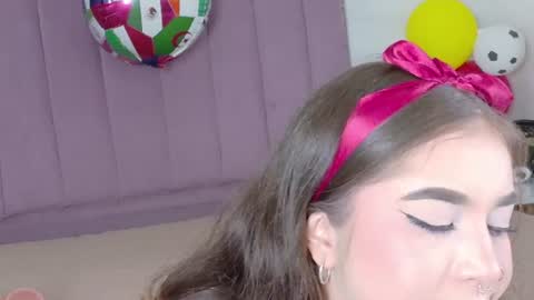 Shanntal  online show from June 24, 7:46 pm