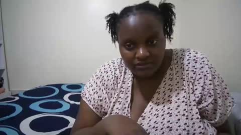 shanny_123 online show from April 28, 9:14 am